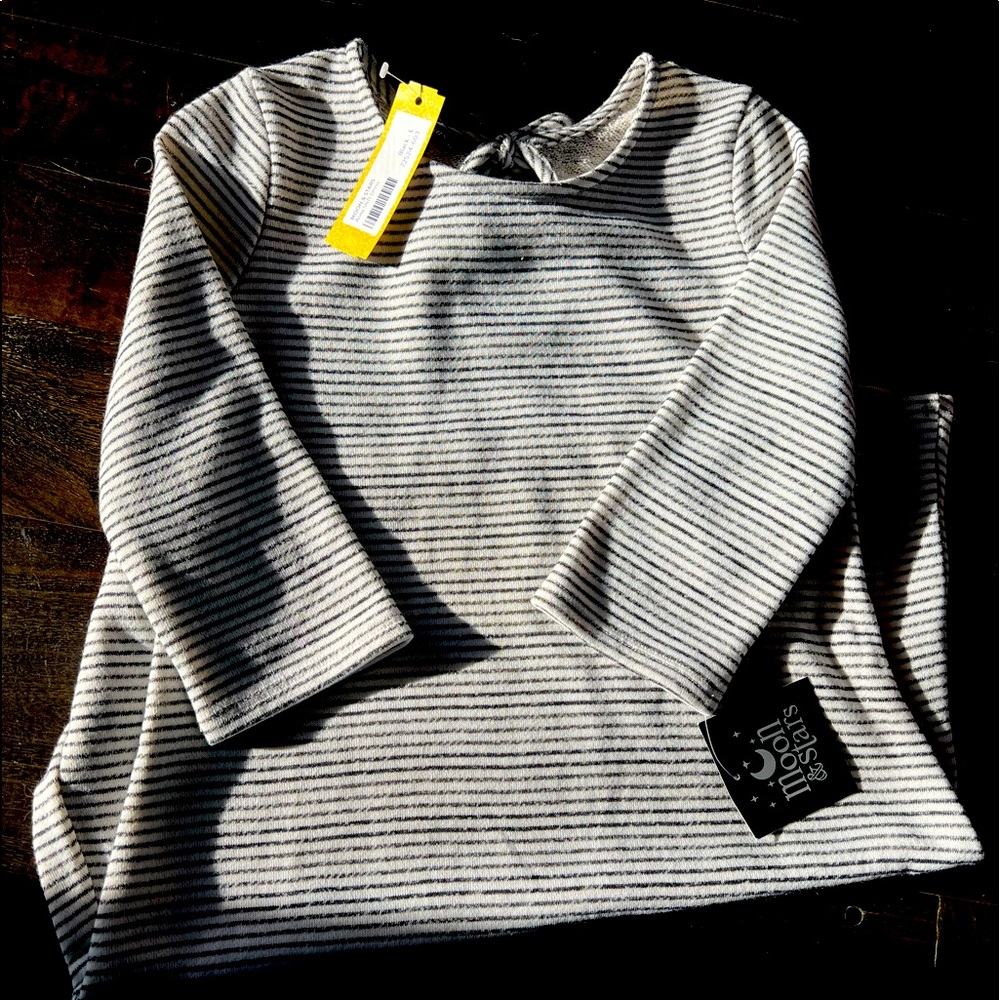 Girls dress! Very cute. New with tags.